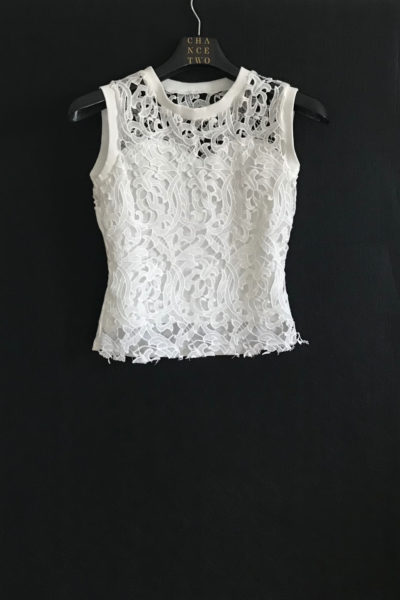 13.lace top